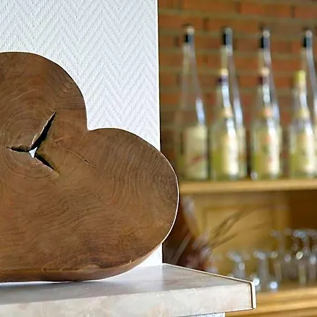 Trollinger Hof Szálloda 3*